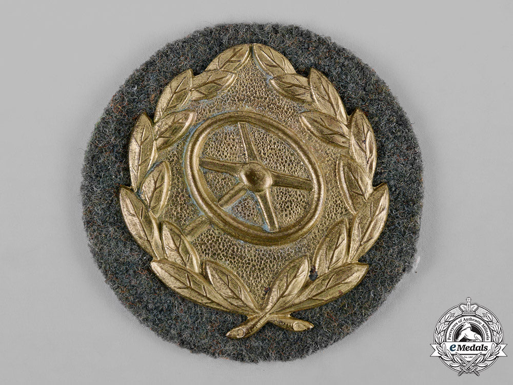 germany,_wehrmacht._a_driver_proficiency_badge,_gold_grade_c19_0435