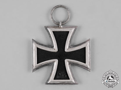 germany,_wehrmacht._a1939_iron_cross_ii_class_by_b.h._mayer_c19_0528