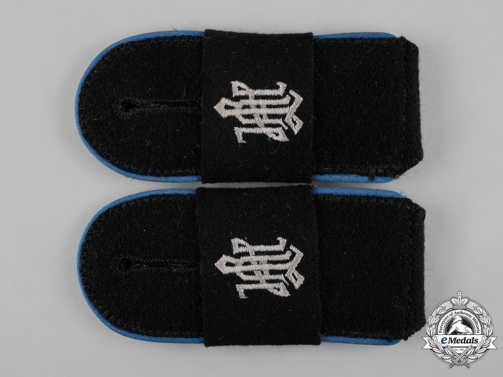 germany,_ss._a_set_of1_st_ss_panzer_division_leibstandarte_ah_mann_supply_troops_shoulder_straps_c19_0624_1_1_1
