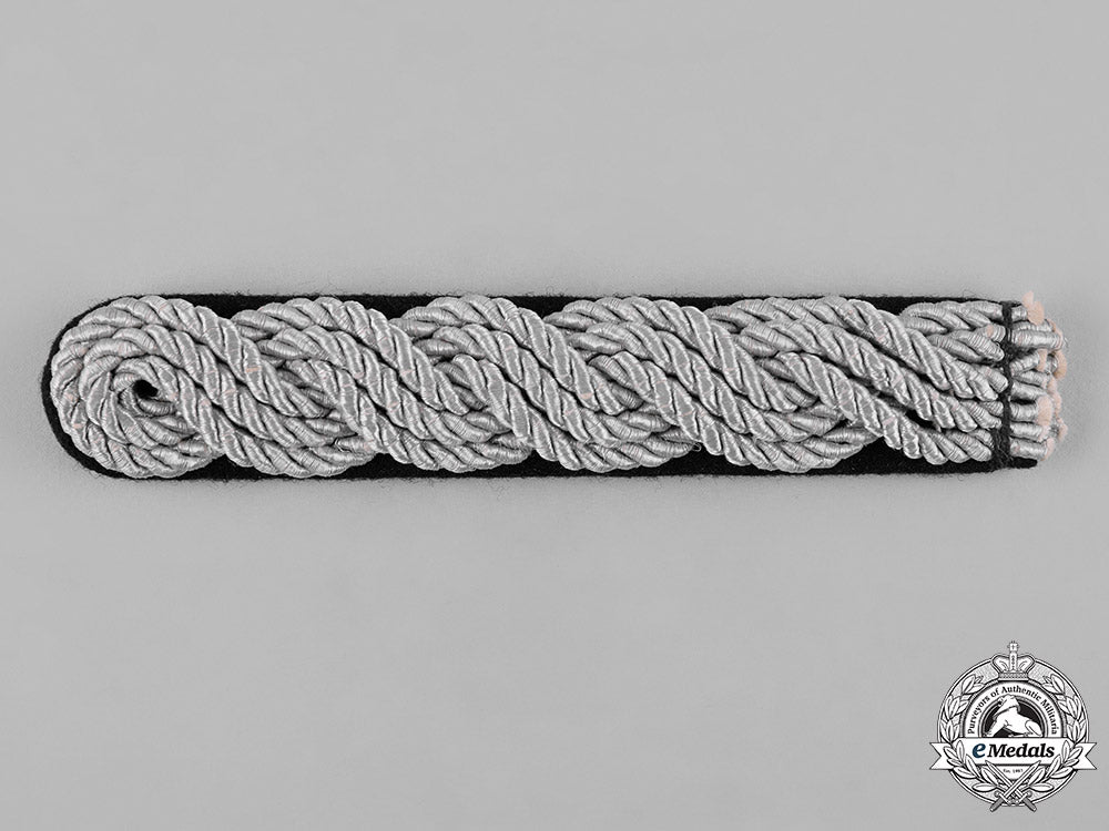 germany,_ss._a_waffen-_ss_staff_officer’s_shoulder_board_c19_0635_1