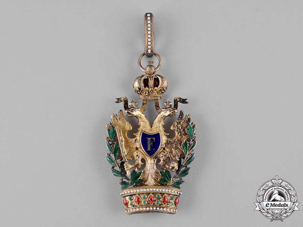 austria,_imperial._an_order_of_the_iron_crown,_i_class_with_war_decoration,_by_c.f._rothe_c19_0774