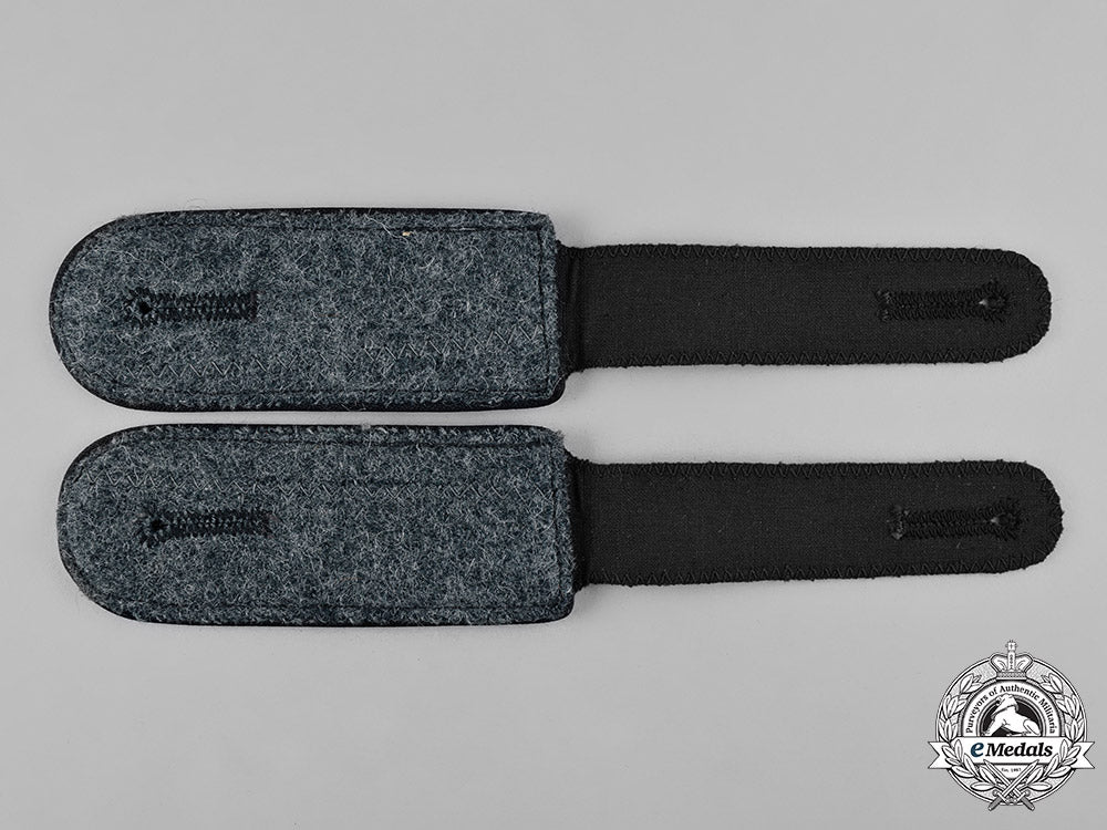 germany,_waffen-_ss._a_pair_of_waffen-_ss_mann_engineer_personnel_shoulder_straps_c19_0866