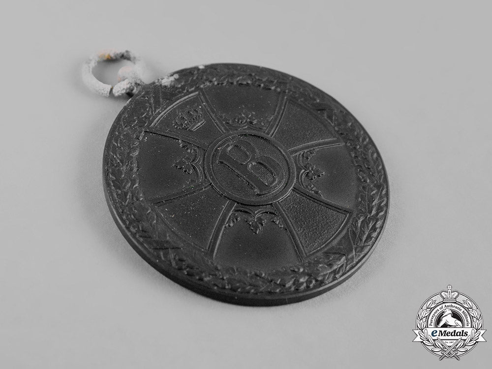 saxe-_meiningen,_duchy._a_medal_for_merit_in_war1915_c19_0926