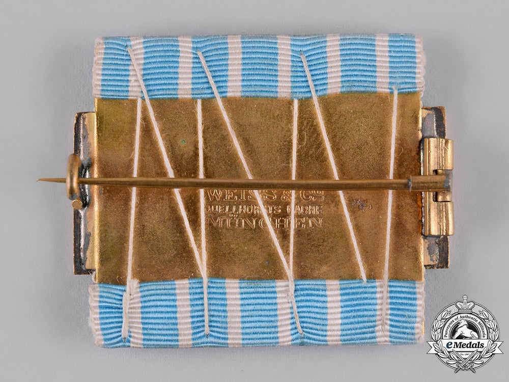 bavaria,_kingdom._a_fire_brigade_honour_clasp_for25_years_of_service_by_weiss&_co._c19_0929
