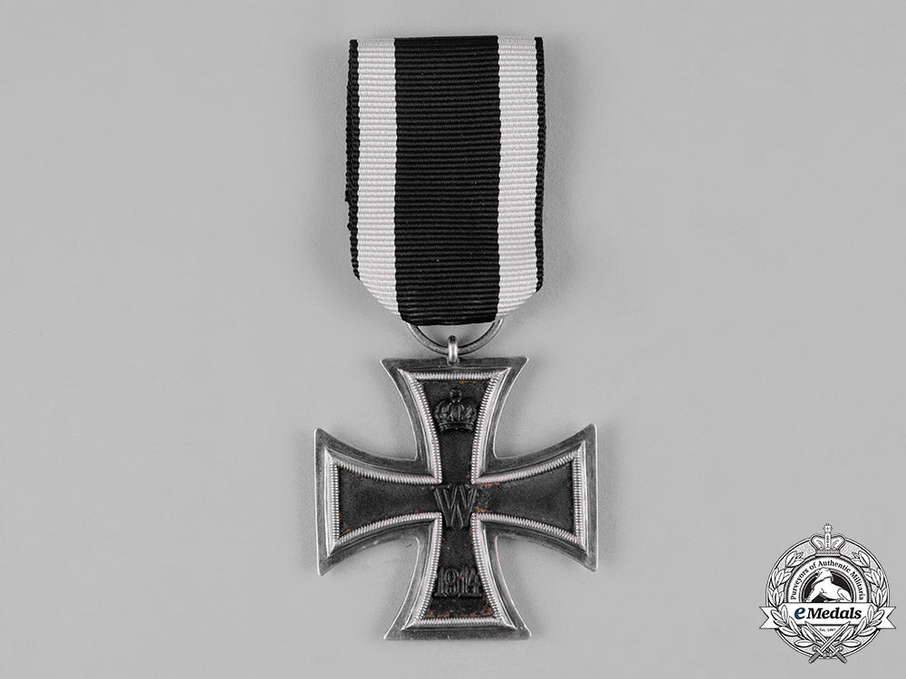 germany,_imperial._a1914_iron_cross_ii_class_with_award_document_to_unteroffizier_holzmann_c19_1024