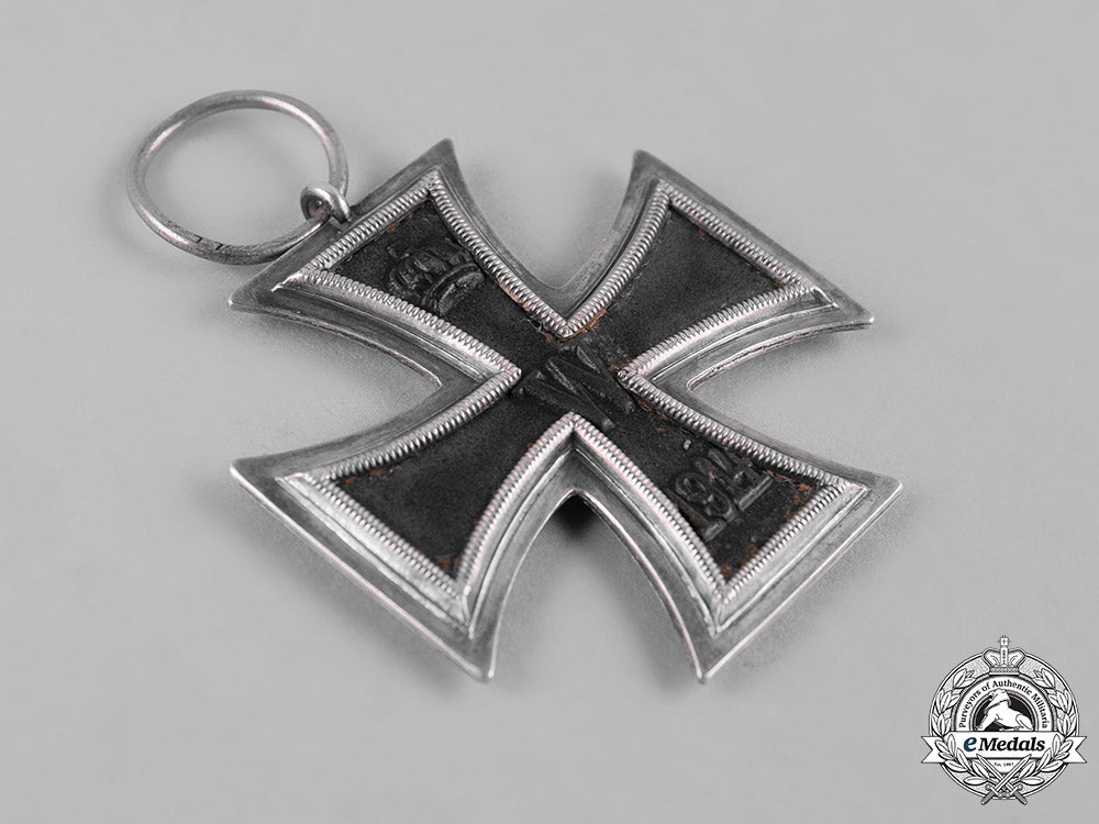 germany,_imperial._a1914_iron_cross_ii_class_with_award_document_to_unteroffizier_holzmann_c19_1027