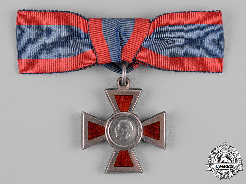 united_kingdom._a_royal_red_cross,_ii_class,_by_garrard&_co._c19_1107