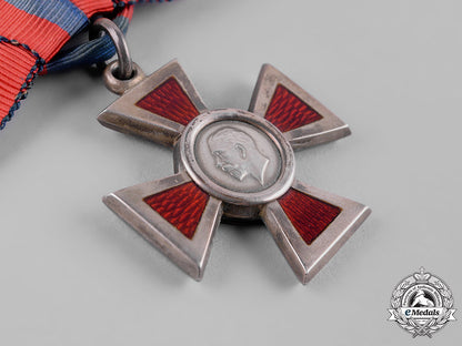united_kingdom._a_royal_red_cross,_ii_class,_by_garrard&_co._c19_1111
