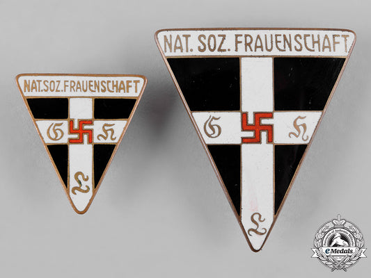 germany,_ns-_frauenschaft._a_pair_of_national_socialist_women’s_league_membership_badges_c19_1547