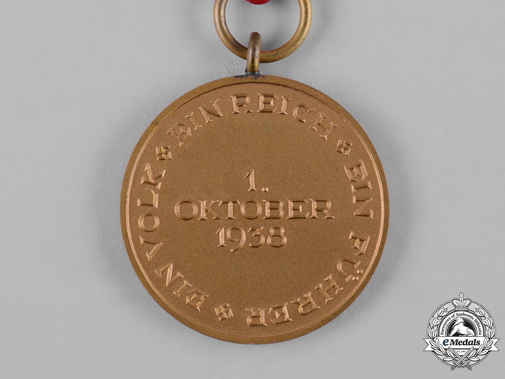 germany,_wehrmacht._a_sudetenland_medal_with_prague_castle_bar,_with_case,_by_deschler&_sohn_c19_1585_1