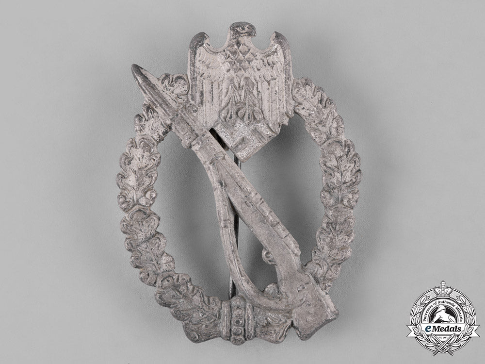 germany,_wehrmacht._a_silver_grade_infantry_assault_badge,_by_gebrüder_wegerhoff_c19_1592