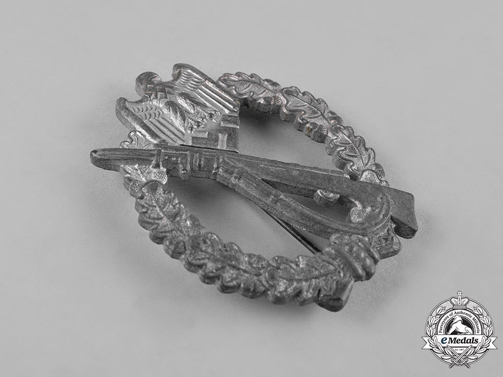 germany,_wehrmacht._a_silver_grade_infantry_assault_badge,_by_richard_simm&_söhne_c19_1618