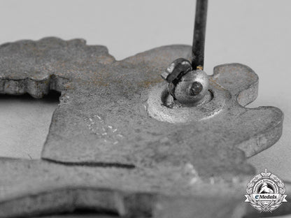 germany,_wehrmacht._a_silver_grade_infantry_assault_badge,_by_richard_simm&_söhne_c19_1621