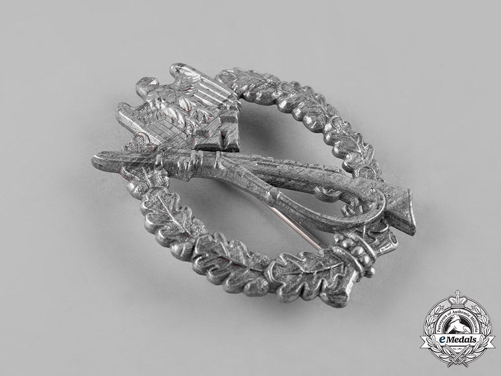 germany,_wehrmacht._a_silver_grade_infantry_assault_badge_c19_1625