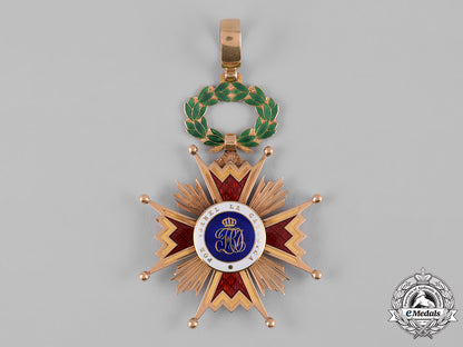 spain,_kingdom._an_order_of_isabella_the_catholic_in_gold,_commander,_c.1900_c19_1651