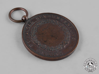 italy,_kingdom._a_medal_for_public_welfare,_iii_class_bronze_grade_c19_1671
