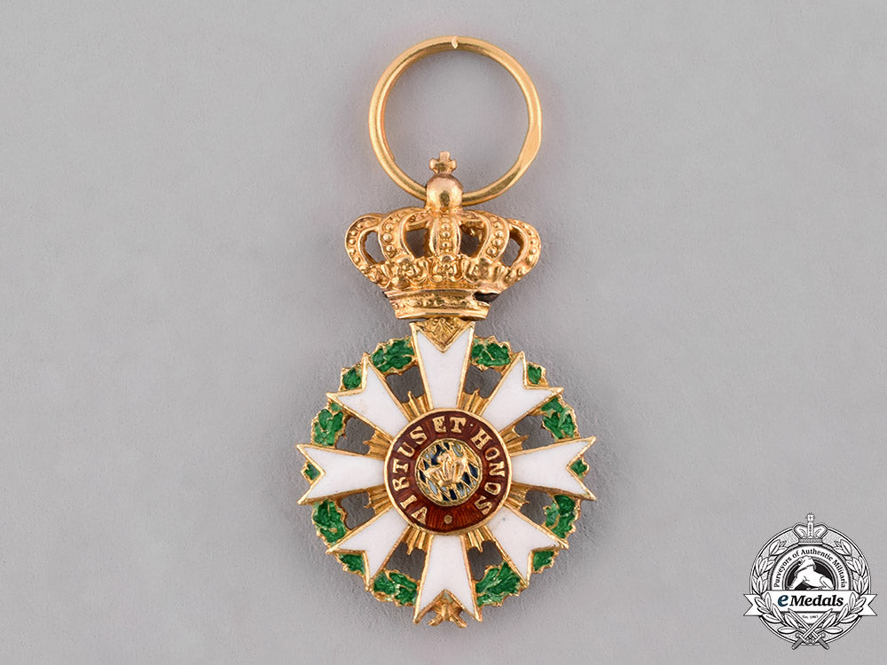 bavaria,_kingdom._a_miniature_order_of_merit_of_the_crown_in_gold,_knight’s_cross,_c.1900_c19_1752_1