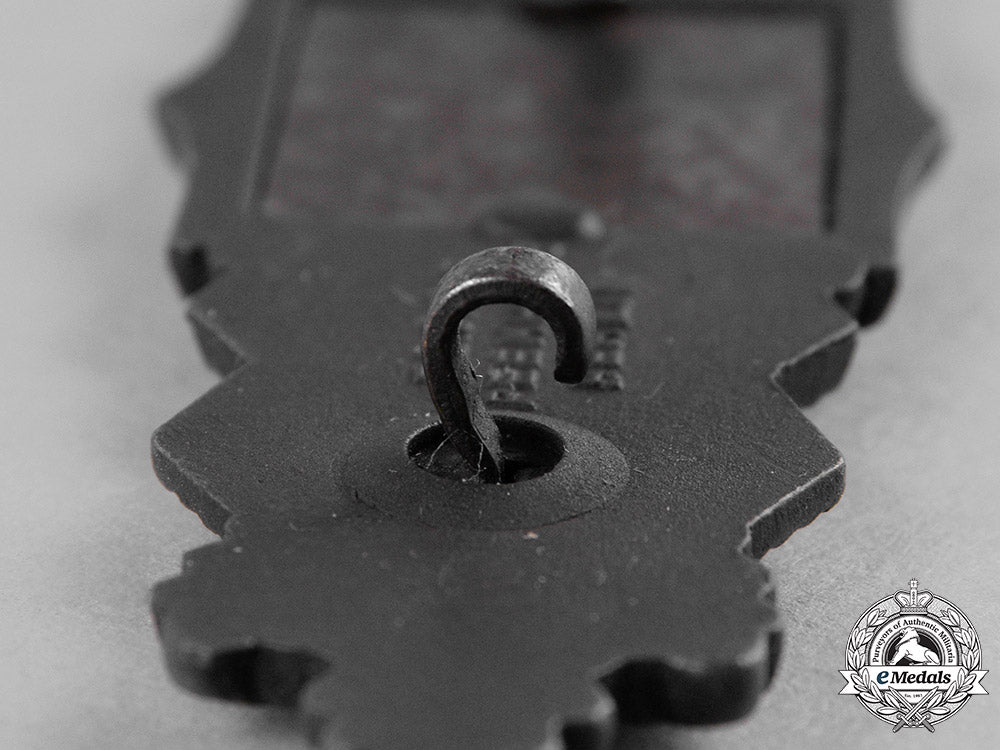 germany,_wehrmacht._a_close_combat_clasp_in_bronze_by_josef_feix&_söhne_c19_2058