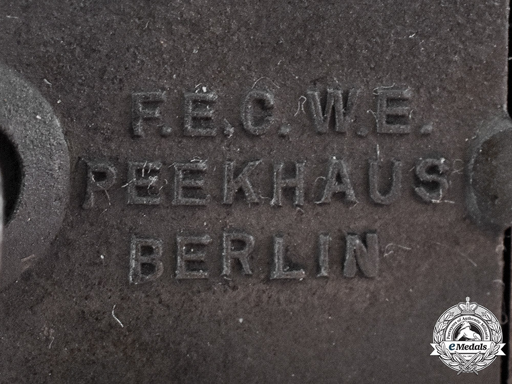 germany,_wehrmacht._a_close_combat_clasp_in_bronze_by_josef_feix&_söhne_c19_2061