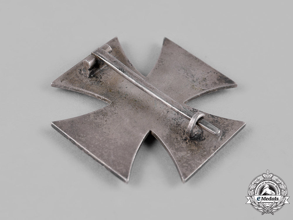 germany,_wehrmacht._a_cased1939_iron_cross_i_class,_by_gebrüder_godet&_co.,_dietrich_maerz_collection_c19_2110_1_2