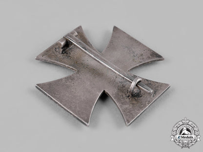 germany,_wehrmacht._a_cased1939_iron_cross_i_class,_by_gebrüder_godet&_co.,_dietrich_maerz_collection_c19_2110_1_2