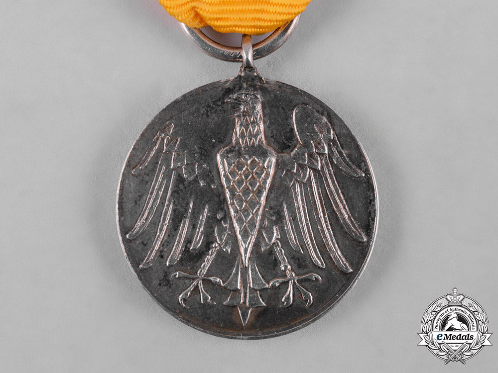 germany,_imperial._a_pair_of_imperial_merit_medals_c19_2176
