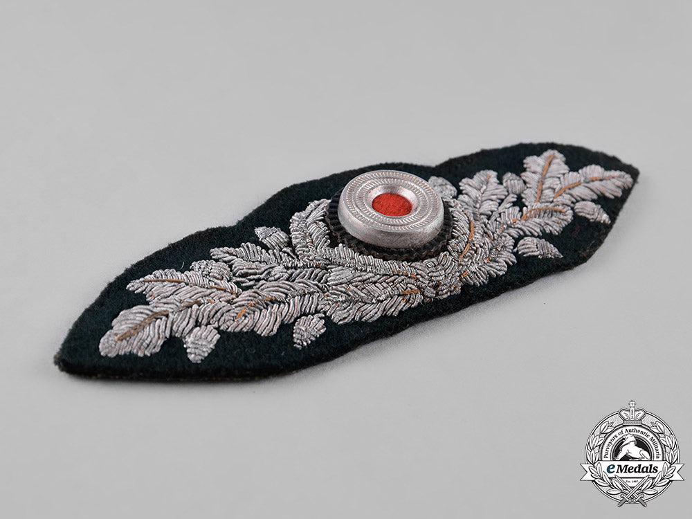 germany,_luftwaffe._an_officer_visor_cap_insignia_c19_2248