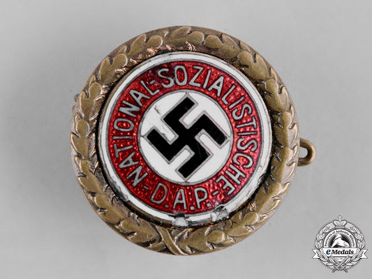 germany,_nsdap._a_golden_party_honour_badge,_a.h.&_dated_c19_2263