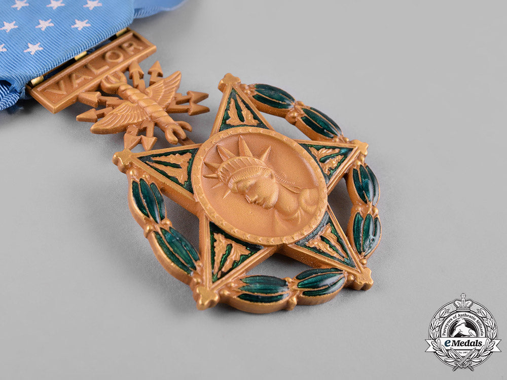 united_states._an_air_force_medal_of_honor_c19_2410