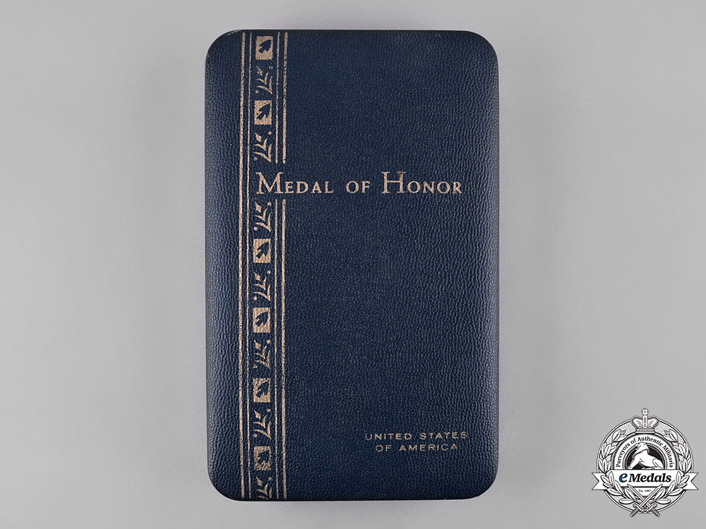 united_states._navy_medal_of_honor,_type_x(1964-_present)_c19_2426