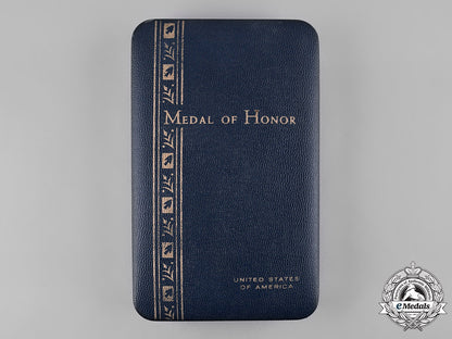 united_states._navy_medal_of_honor,_type_x(1964-_present)_c19_2426