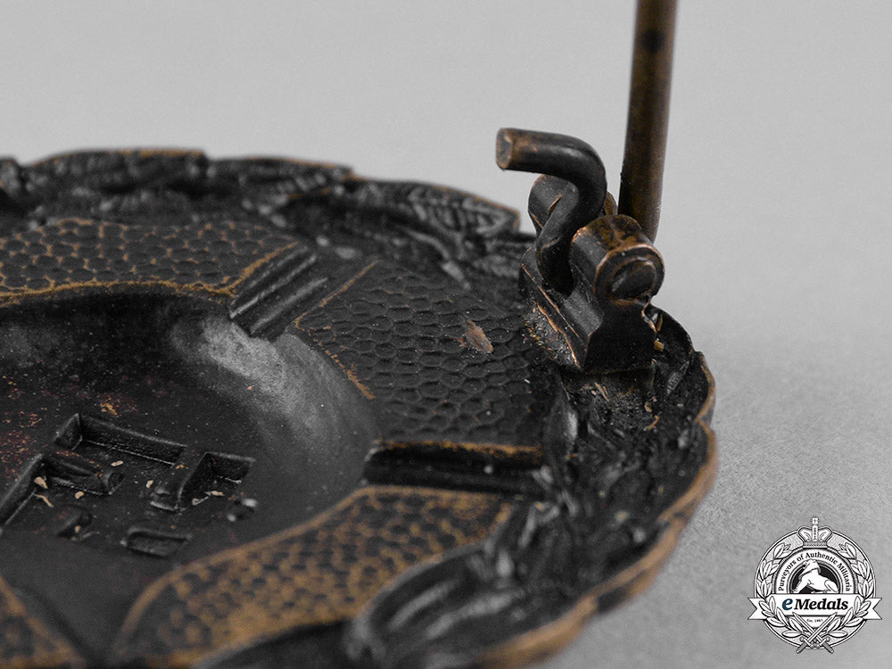 germany,_wehrmacht._a_wound_badge,_black_grade_c19_2580