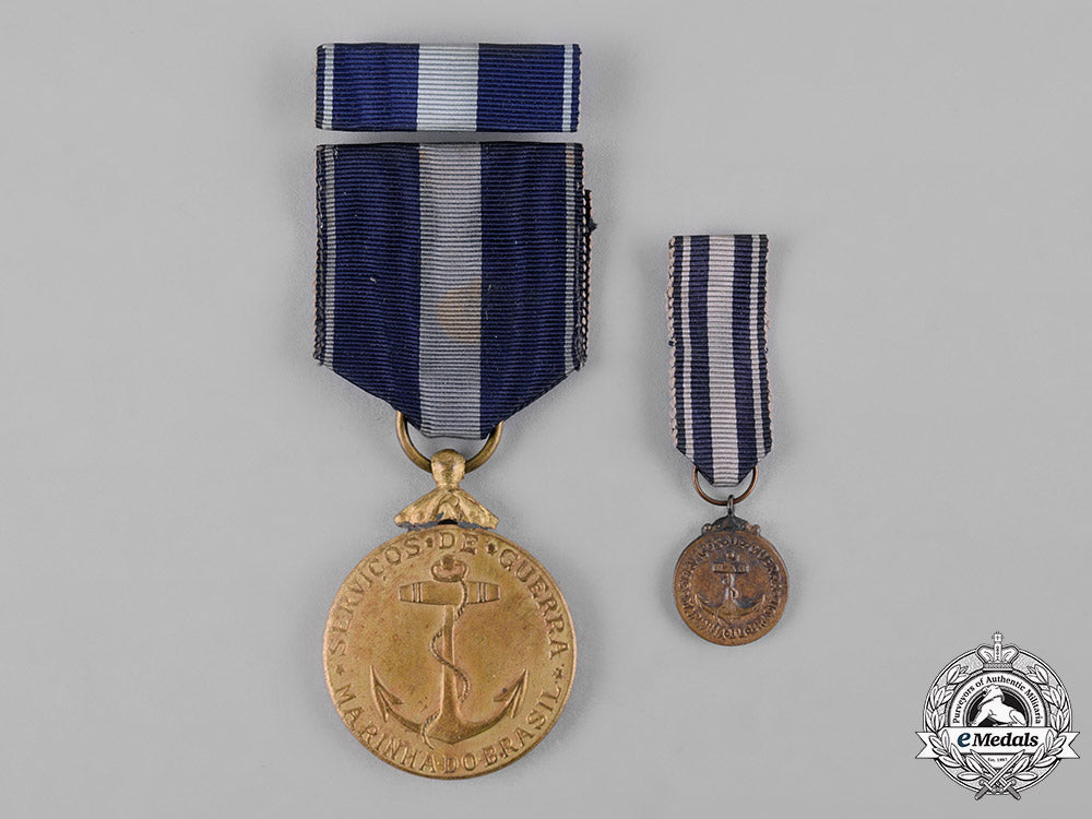 brazil,_federative_republic._a_naval_war_service_medal,_fullsize_and_miniature_c19_2675