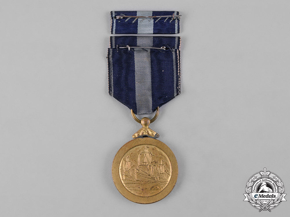 brazil,_federative_republic._a_naval_war_service_medal,_fullsize_and_miniature_c19_2677