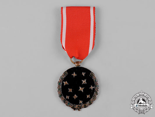 spain,_franco_period._a_medal_of_the_old_guard_c19_2886_1_1