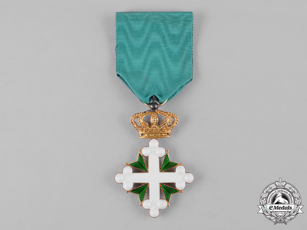 italy,_kingdom._an_order_of_st._maurice_and_st._lazarus_in_gold,_v_class_knight,_c.1900_c19_2905_2_1