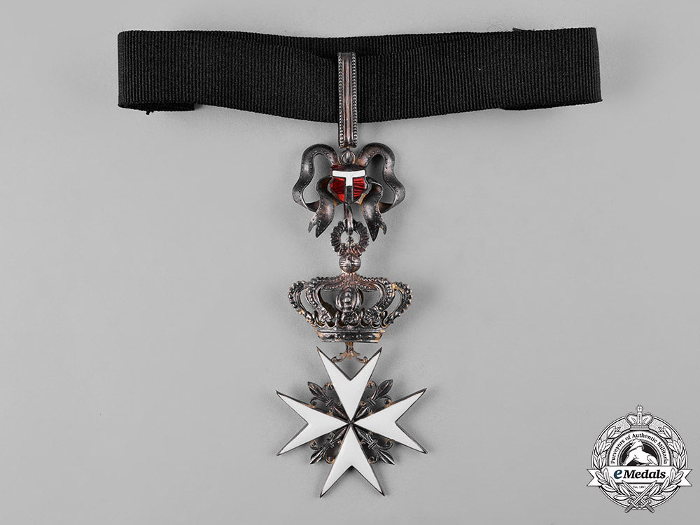 italy,_kingdom._an_order_of_merit_of_the_sovereign_military_hospitaller_order_of_saint_john,_by_tanfani_bertarelli_c19_2910