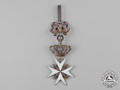 italy,_kingdom._an_order_of_merit_of_the_sovereign_military_hospitaller_order_of_saint_john,_by_tanfani_bertarelli_c19_2912