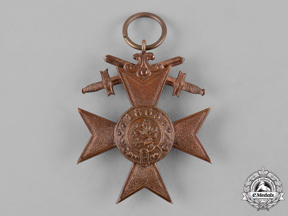 bavaria,_kingdom._a_military_merit_cross,_iii_class_with_swords,_by_jacob_leser,_c.1914_c19_3441