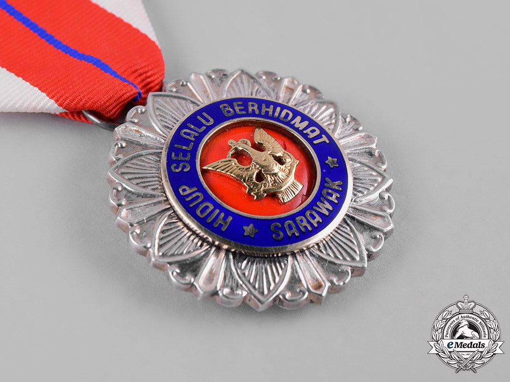 Malaysia, Republic. A Sarawak Distinguished Service Medal, Ii Class ...