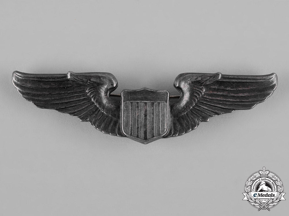united_states._an_army_air_force_pilot_badge,_c.1944_c19_3709
