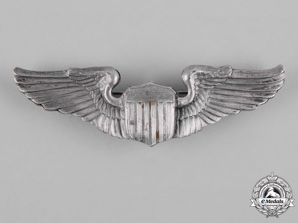 united_states._an_army_air_force_pilot_badge,_by_amcraft_attleboro_c19_3713