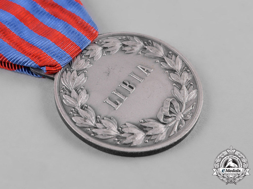 italy,_kingdom._a_medal_for_the_libyan_campaign_with1926_clasp_c19_3849