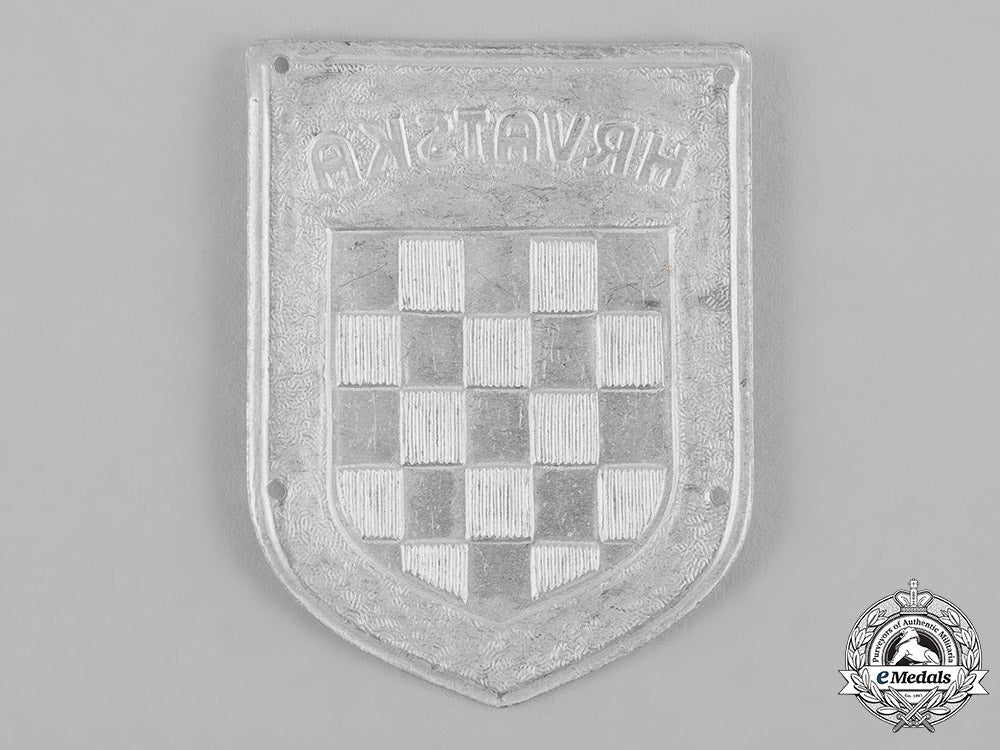croatia,_independent_state._an_italian-_croatian_legion_badge_c19_4051