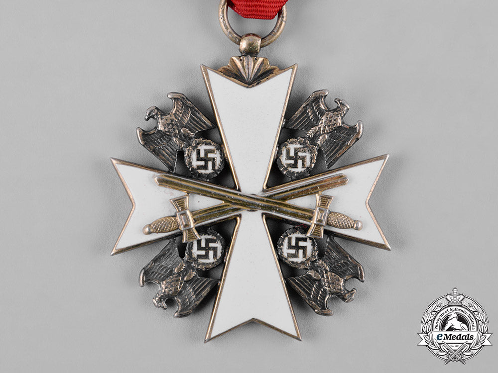 germany,_third_reich._an_order_of_the_german_eagle,_iii_class_with_swords,_by_gebrüder_godet_c19_4202