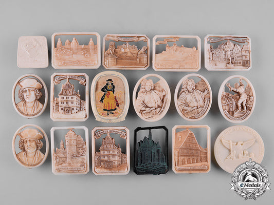 germany,_third_reich._a_mixed_lot_of_badges_c19_4230