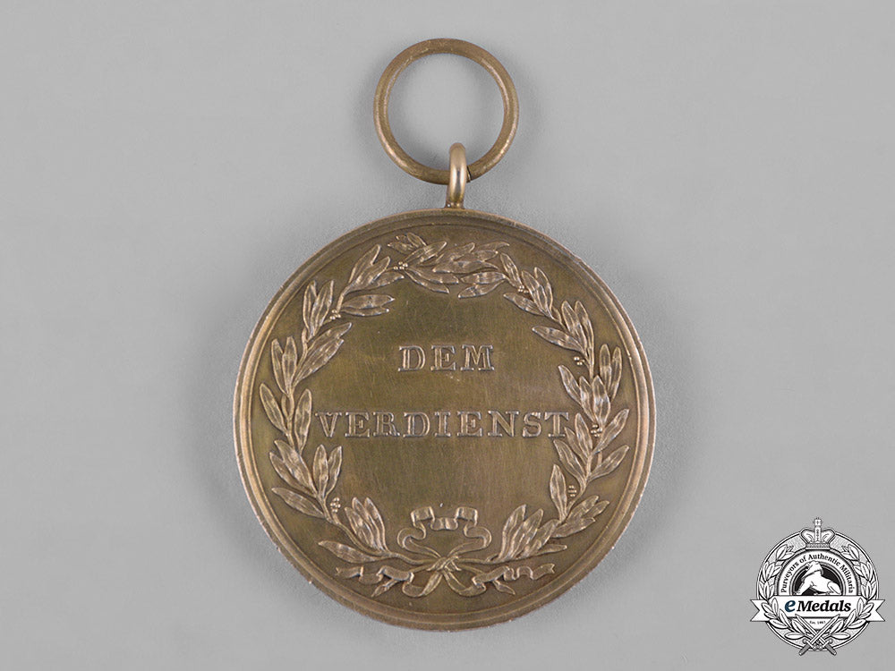 hesse-_kassel,_landgraviate._a_rare_military_merit_medal,_gold_grade,_c.1830_c19_4365