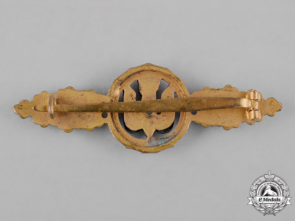 germany,_luftwaffe._a_bomber_pilot’s_clasp,_gold_grade_c19_4401_1