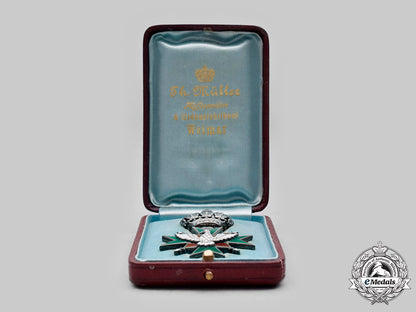 saxe-_weimar-_eisenach,_grand_duchy._an_order_of_the_white_falcon,_ii_class_knight’s_cross_with_case,_by_theodor_müller_c20005_mnc6893