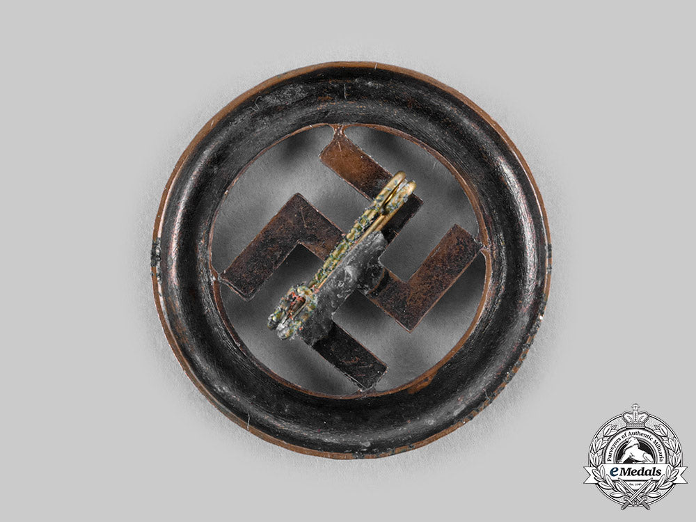 germany,_third_reich._a1933_gau_münchen_commemorative_badge_c20015_emd5682_1_1_1